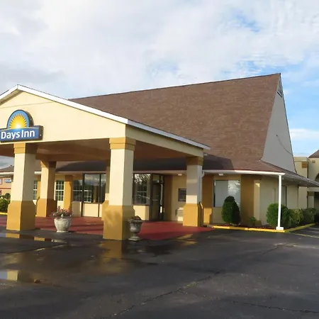 Days Inn By Wyndham Blytheville-2
