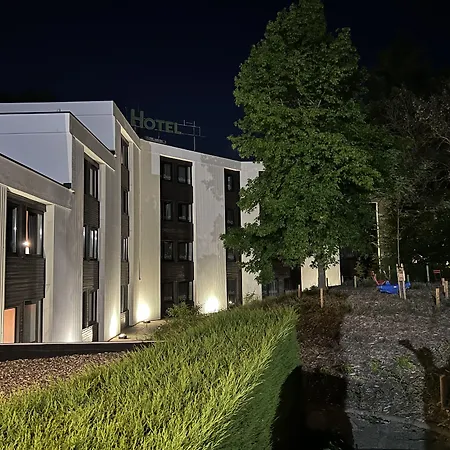 Logis Hôtel Des Acacias Lille Neuville en Ferrain, Restaurant l'Acacias Gourmand-2