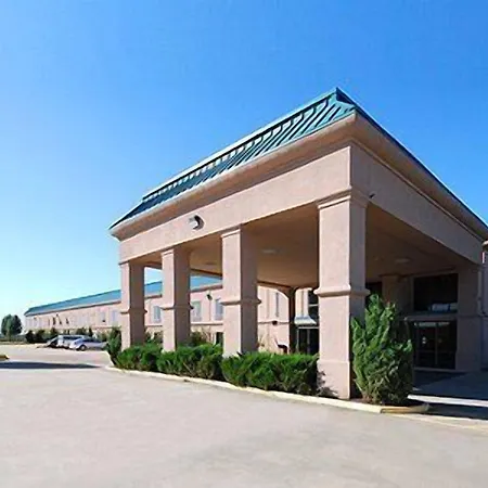 Quality Inn Clarksdale-3