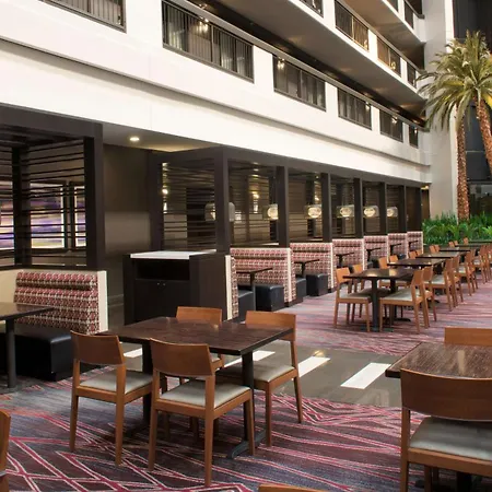 Embassy Suites By Hilton Las Vegas-2