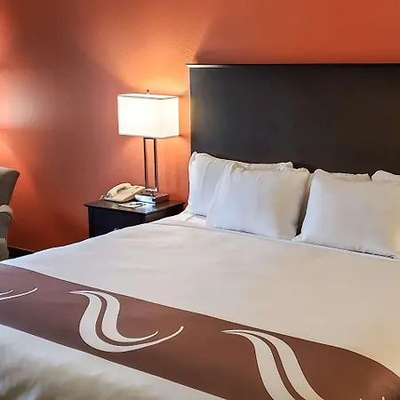 Quality Inn Atchison-2