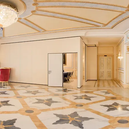 Hotel Regina Palace-2