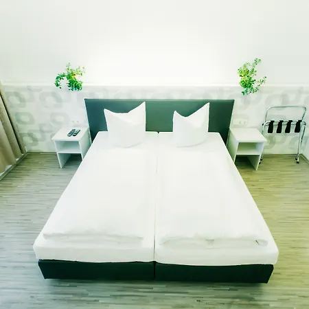 Fair Hotel Moenchengladbach City-2