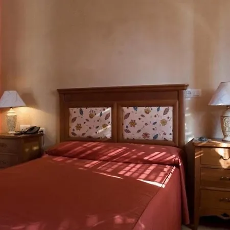 Hotel Esmeralda-2