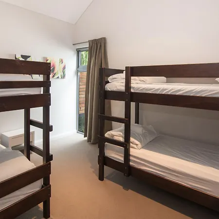 Aqua Resort Busselton-2