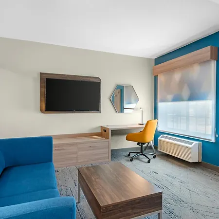 Holiday Inn Express & Suites Indianapolis - East By Ihg-2
