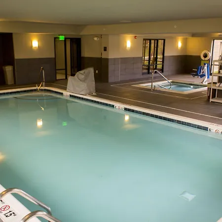 Hampton By Hilton Lansing West-3