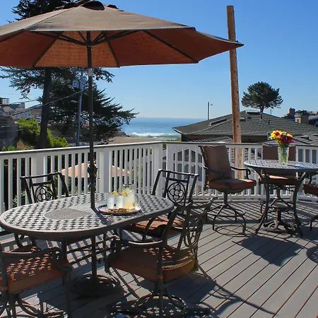 Ocean Echo Inn & Beach Cottages-2