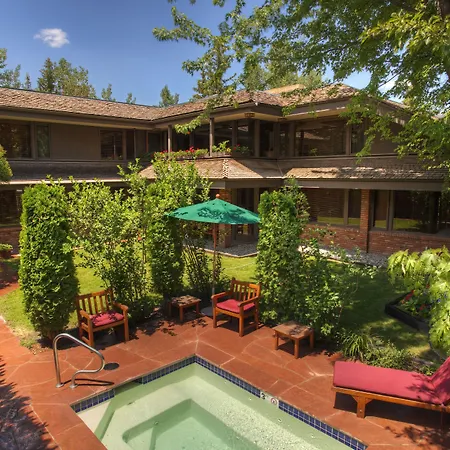 Hearthstone House Aspen-3