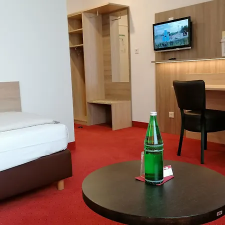 Montana Hotel Mönchengladbach-3