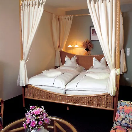 Hotel Seeschlösschen-3
