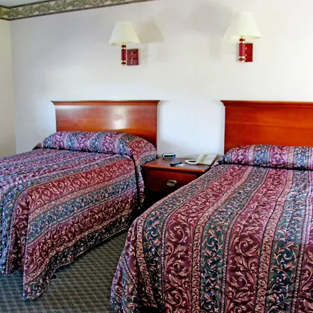 Potsdam Inn-3