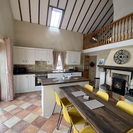 Millers Close Holiday Accommodation-3