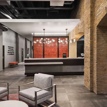 Homewood Suites By Hilton Milwaukee Downtown-3