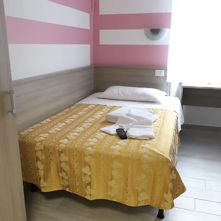 Albergo Leonardo Da Vinci-2