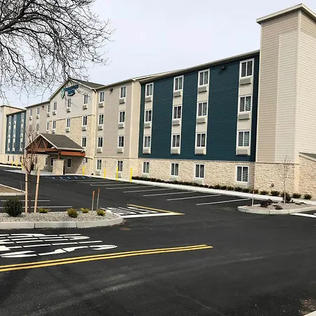 Woodspring Suites Providence-3