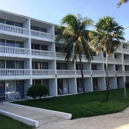 Holiday Beach Resort And Casino-3