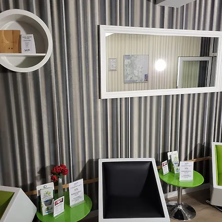 Check Inn Hotel Merseburg-3