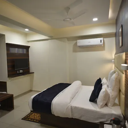 Hotel Royal Residency-3