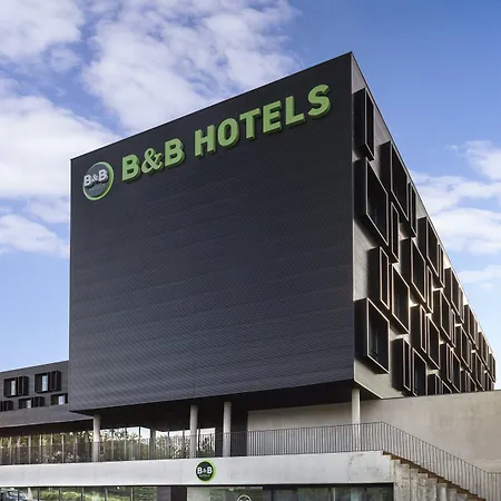 B&B HOTEL Guimarães-3