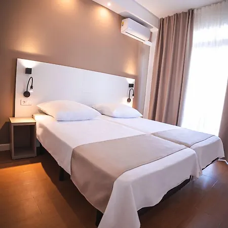 Planet Hotels Blue - Adults Only 16 Years-2