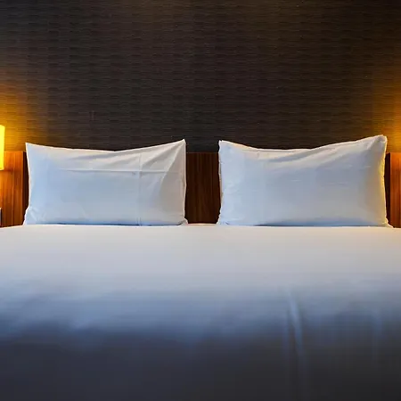 Holiday Inn Express Bilbao Airport By Ihg-3