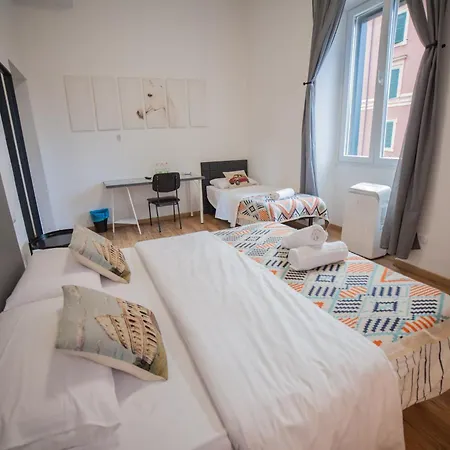 Cosmo Guesthouse-2