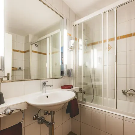 Hotel Alfa Superieur - Leukerbad-Therme-3