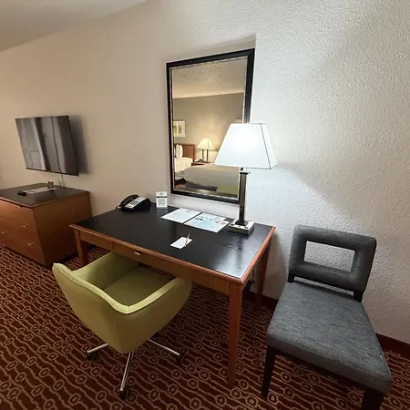 Atrium Hotel And Suites Dfw Airport-3
