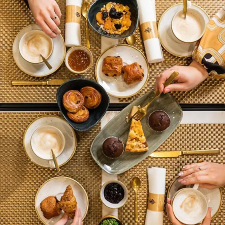 Emerald Hotel By Continental Group-2