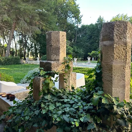 Palazzo de Carlo e il parco dei 7 pozzi-2