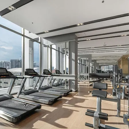Oakwood Suites Bangkok-3