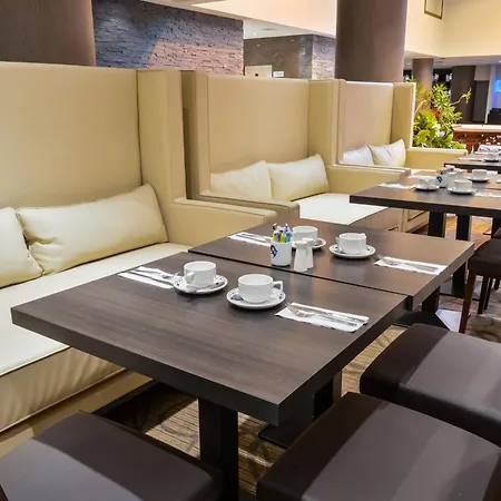 Holiday Inn Montreal Centre Ville Downtown By Ihg-2