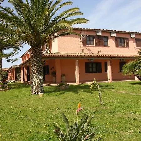 Hotel Su Giudeu-2
