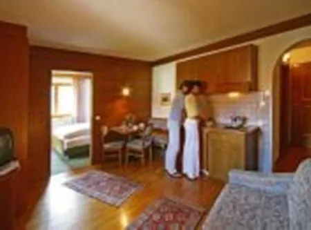 Hotel Garni Sunnleit'N-3