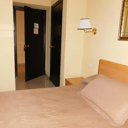 Hotel Roma-3