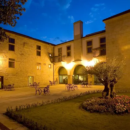 Hotel Pazo de Lestrove by Pousadas de Compostela-2