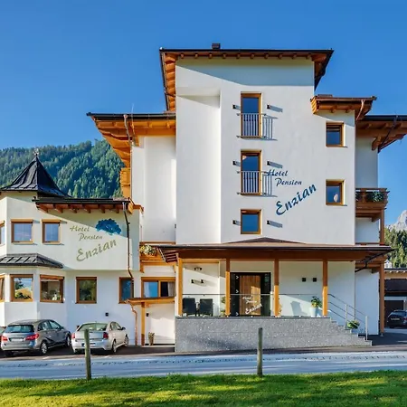 Hotel Enzian-2