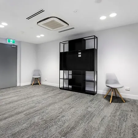 Plum Serviced Apartments Carlton-3