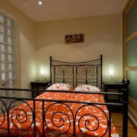 Prado Apartments-3