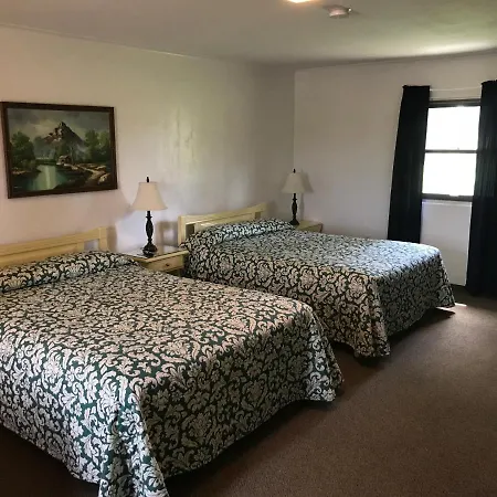 The Evergreen Motel In Kansas-2