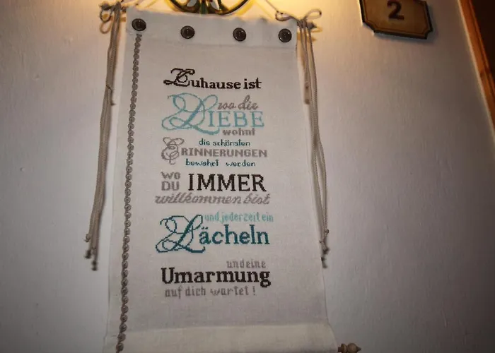 Haus Alpengluehn Hotel Längenfeld