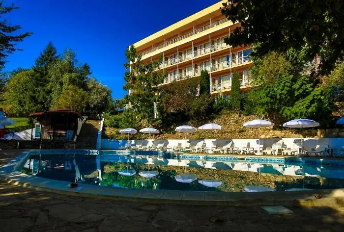 Vezhen Hotel - Free Parking