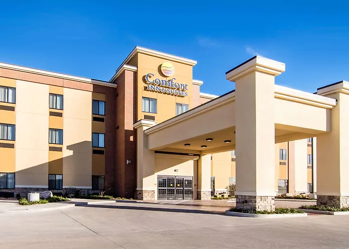 Comfort Inn & Suites - Independence