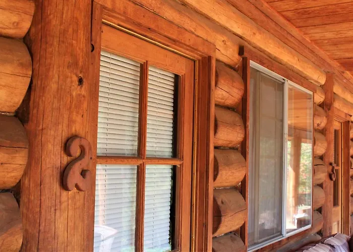 Bear Creek Cabins
