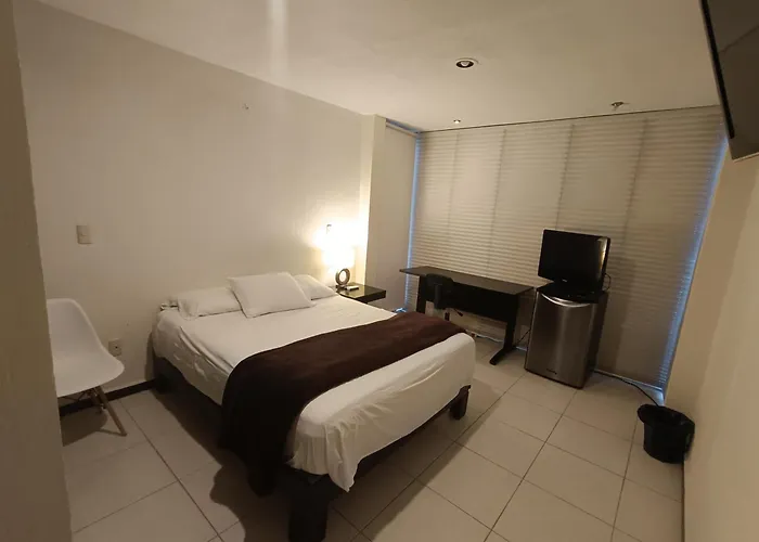 Giakor Suites - Gran Jardín