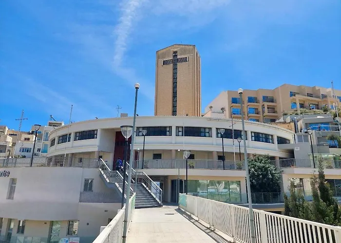 Malta Crown Guesthouse
