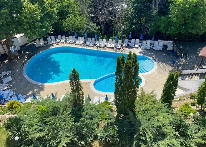 Vezhen Hotel - Free Parking