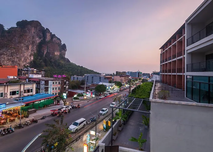 Otter House Aonang Soi 13 Aparthotel Ao Nang