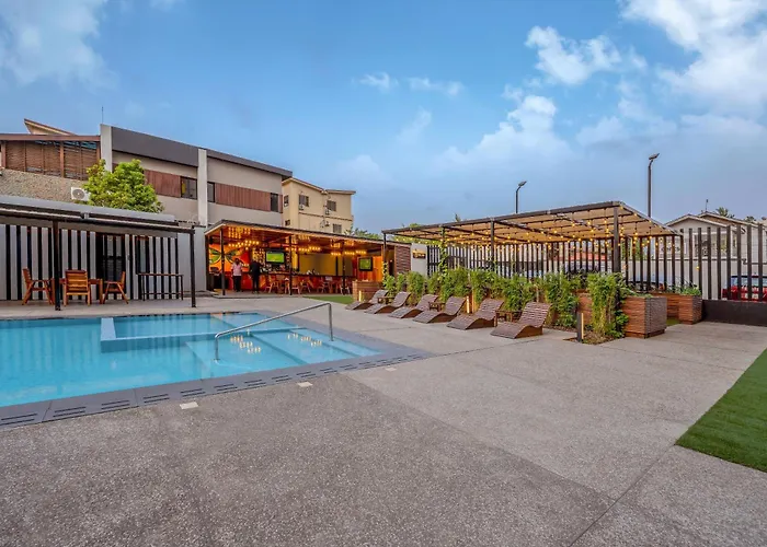 Eden Gardens Hotel